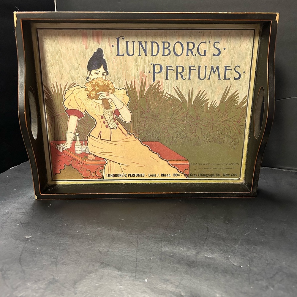 Lundborg's Perfumes Decorative Tray - Yellow & Olive